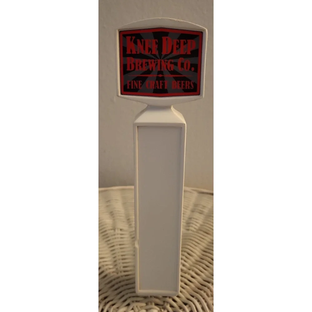 knee Deep Brewing Co enthusiast brewing breweriana